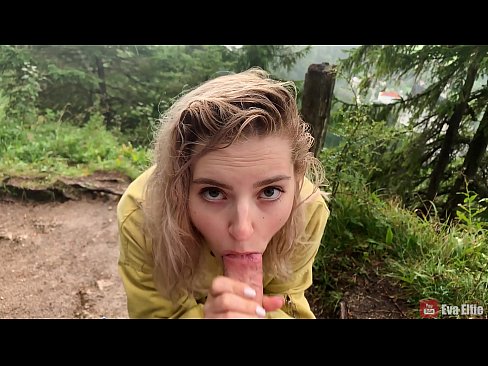 ❤️ Ọdọmọbìnrin gbe pẹlẹbẹ lẹhin fifun ni gbangba - Eva Elfi ❤❌ Iwa onihoho furo